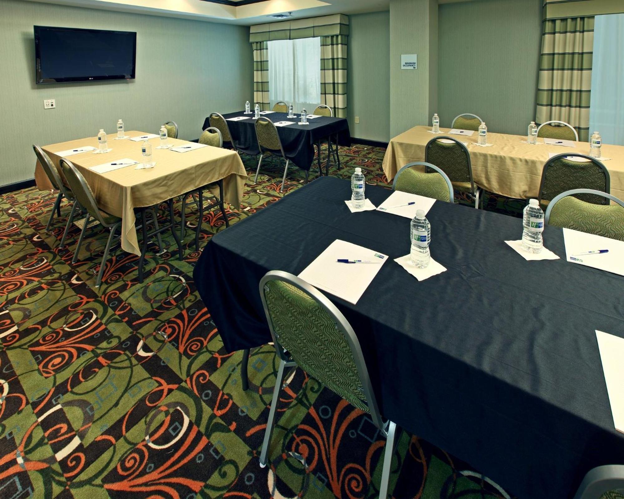 Holiday Inn Express & Suites Maumelle By Ihg Eksteriør bilde